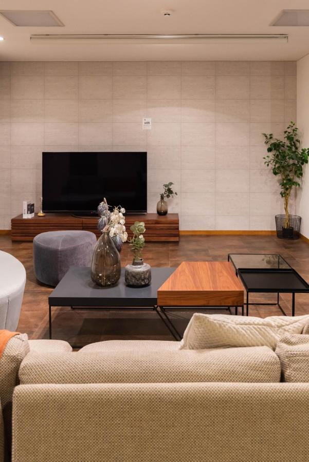 Bijou Suites Ai Premium 大阪 外观 照片